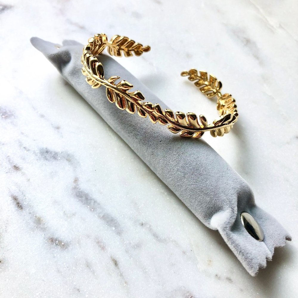 Leaves Bangle